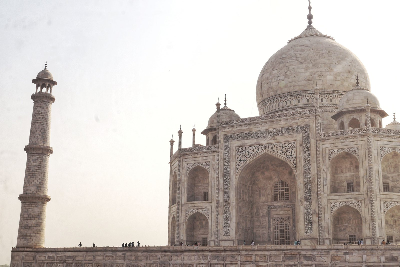 Beautiful view of the Taj Mahal with clear skies, a UNESCO World Heritage Site in Agra, India.